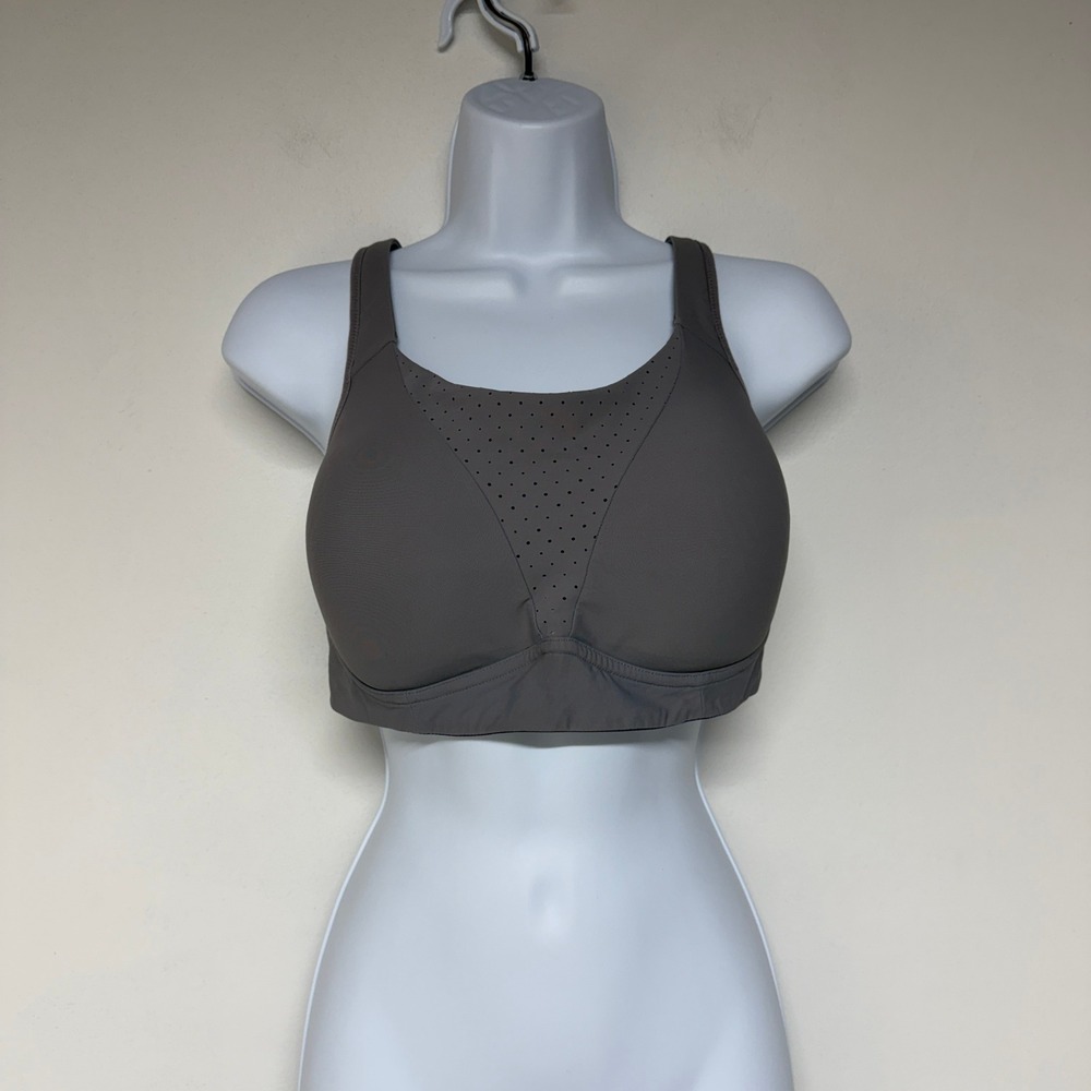 Lululemon Sports Bra High Impact Gray 38D Adjustable Straps Hook Back Activewear